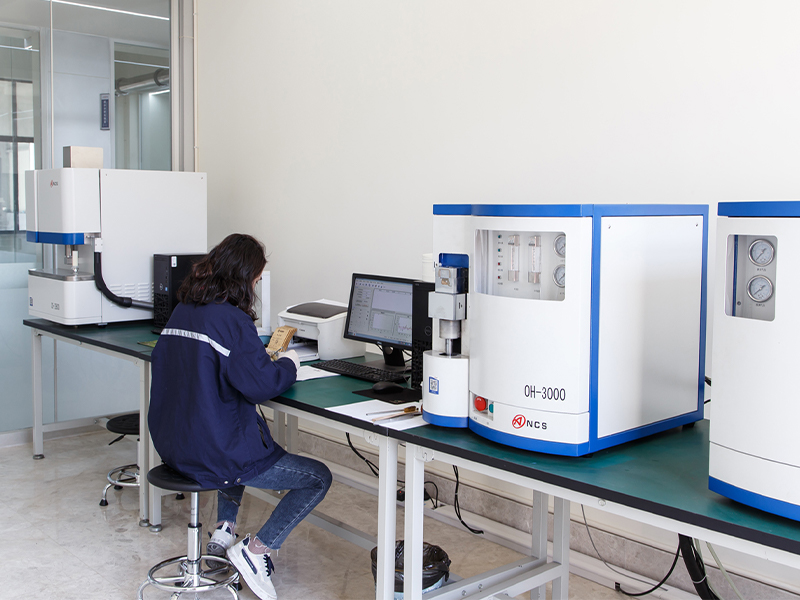 Hydrogen, Oxygen, Carbon at Sulfur Analyzer